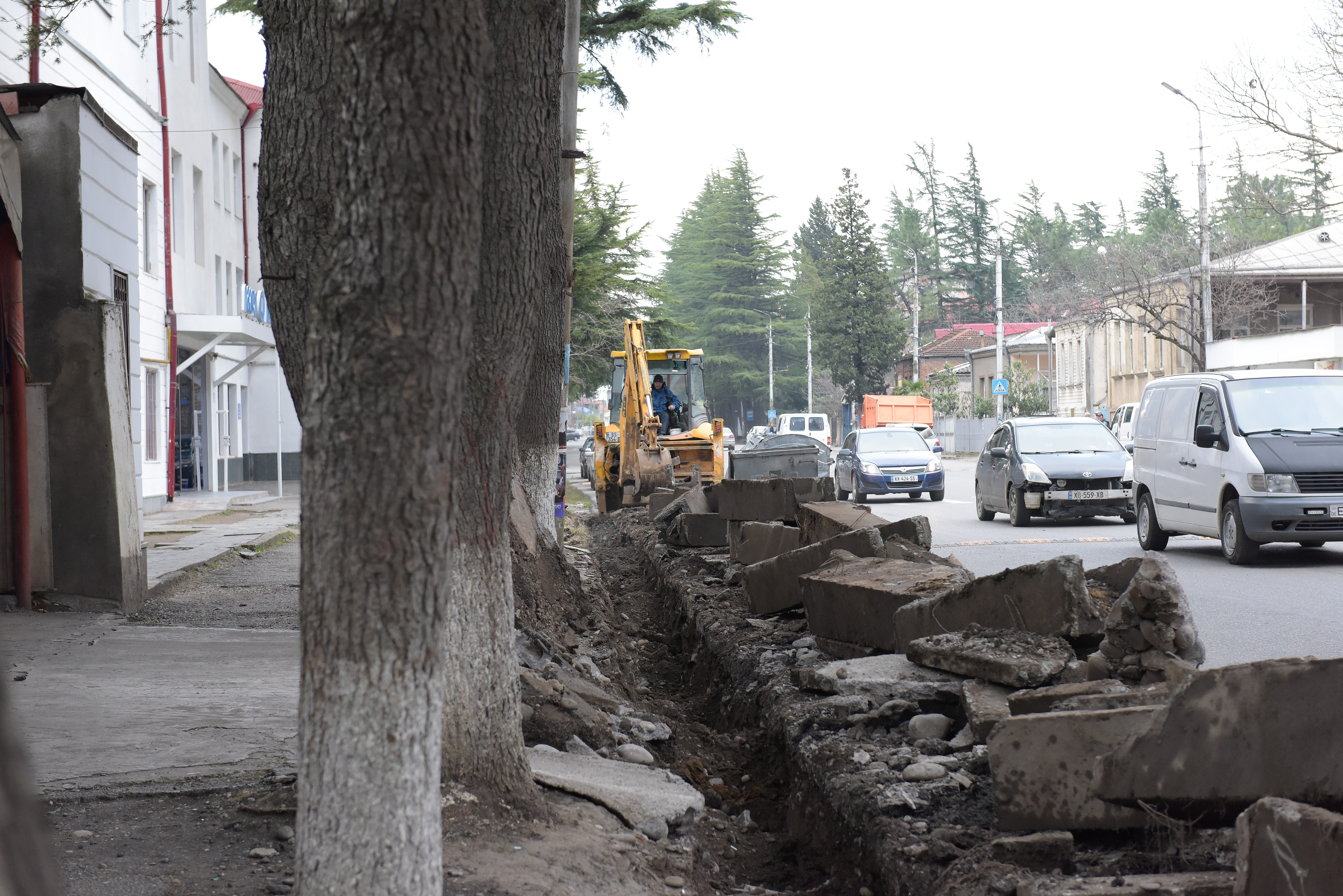 Settling of Drainage network and pedestrian paths have been started on Asatiani Street