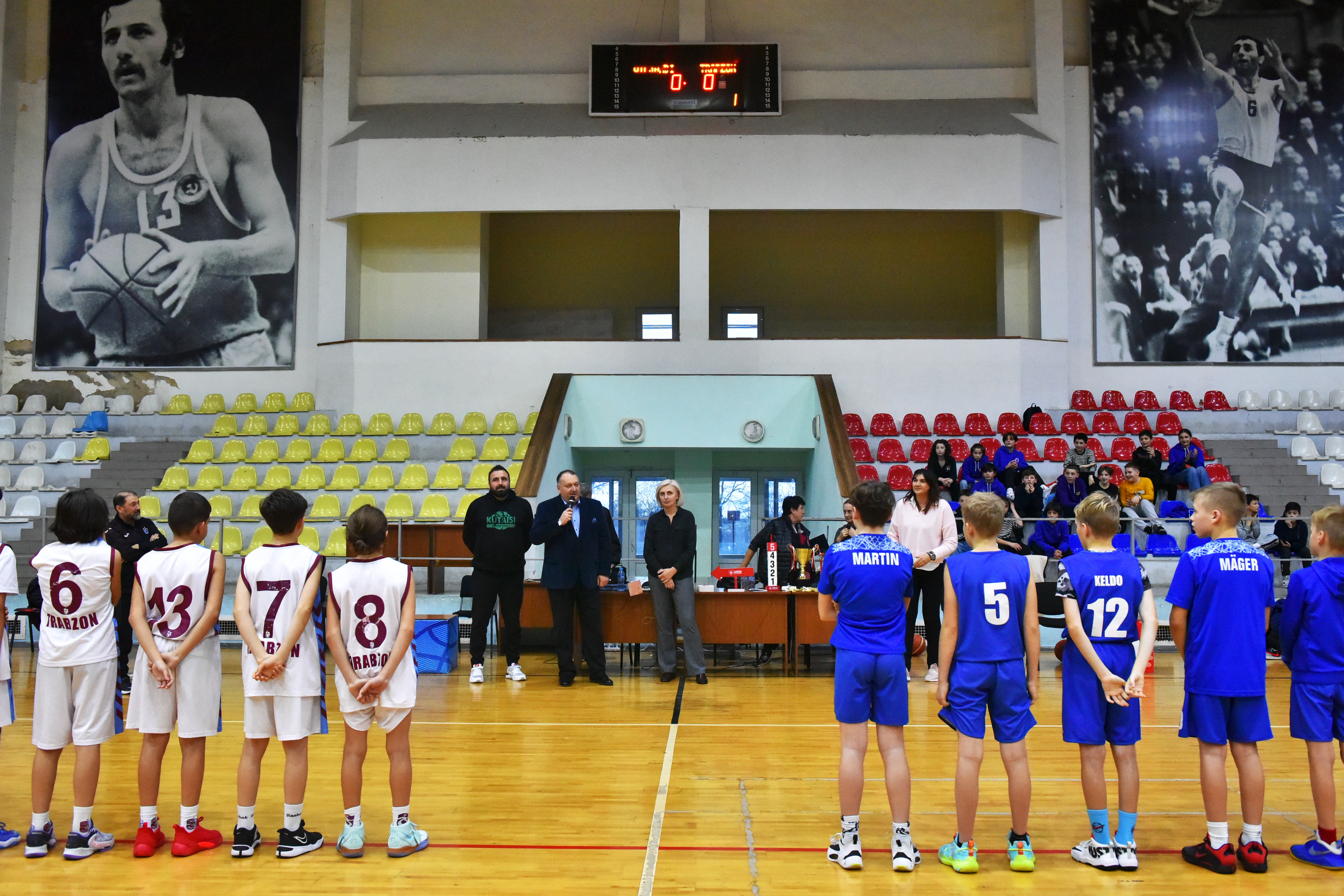 ქუთაისის სპორტის სასახლეში დასრულდა ღია პირველობა კალათბურთში, 2011-2012 წლებში დაბადებულ ვაჟ კალათბურთელთა შორის