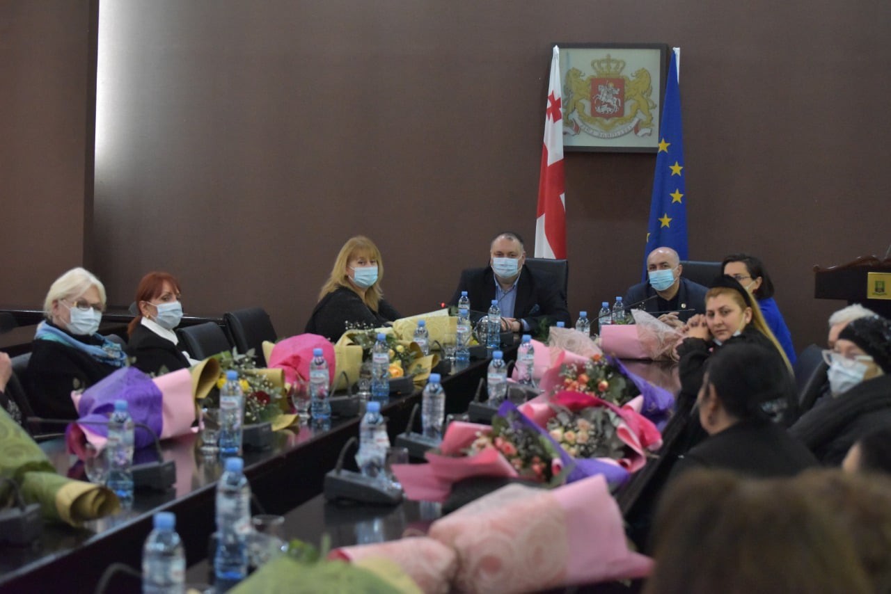 Mayor of Kutaisi Ioseb Khakhaleishvili and Member of Parliament Zaza Lominadze met with the Order of Honor and Patron teachers on the occasion of International Women's Day