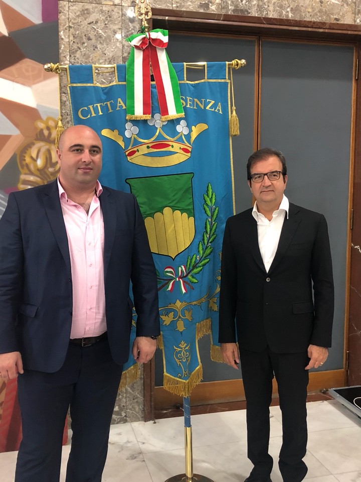 The mayor of Kutaisi  paid an official visit to Cosenza, Italy