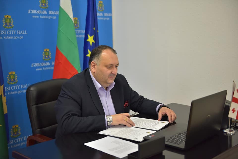 Cooperation agreement was signed between Kutaisi and Gabrovo municipalities