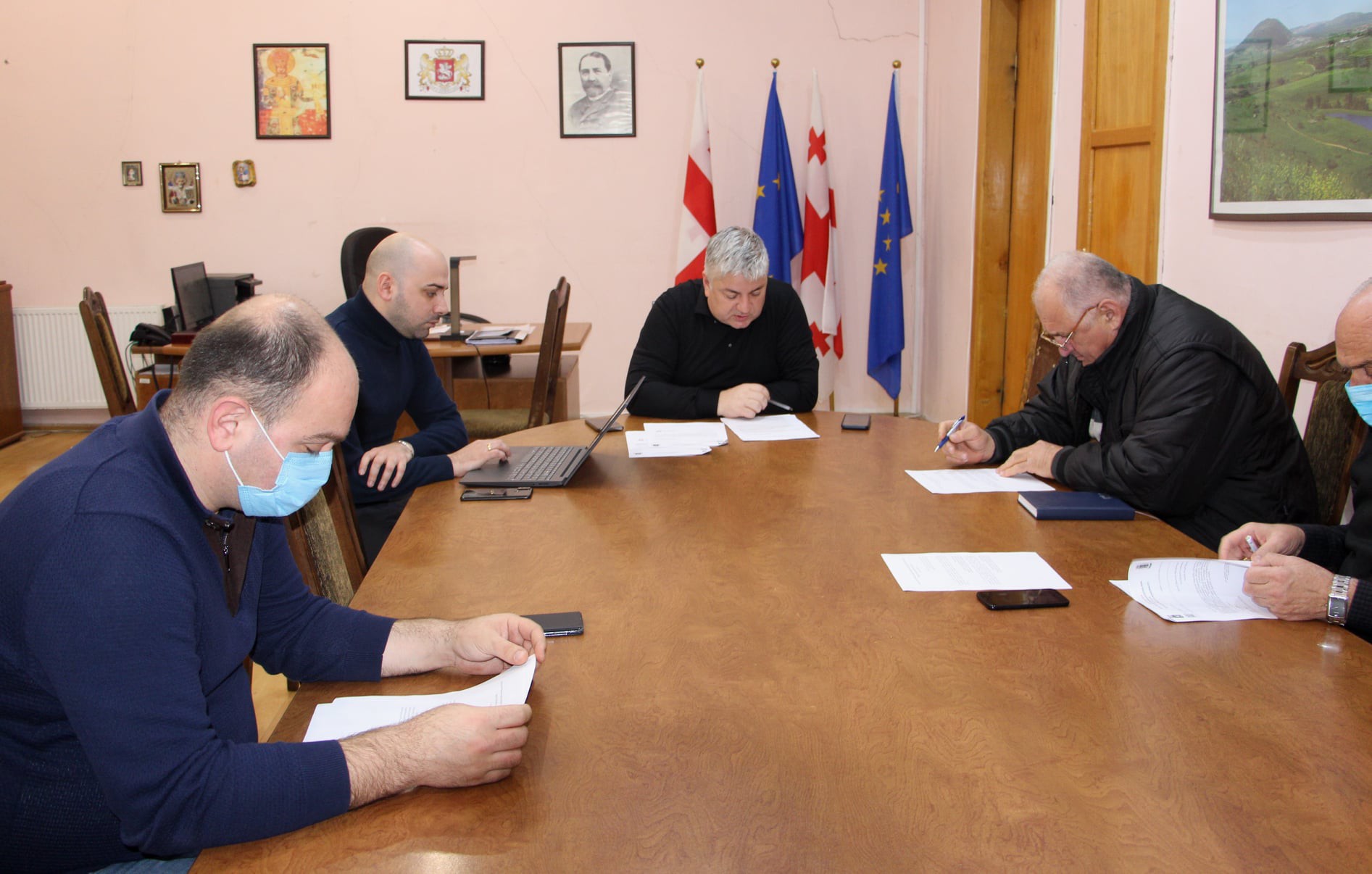 ქუთაისის  საკრებულოს საფინანსო-საბიუჯეტო კომისიის  სხდომა