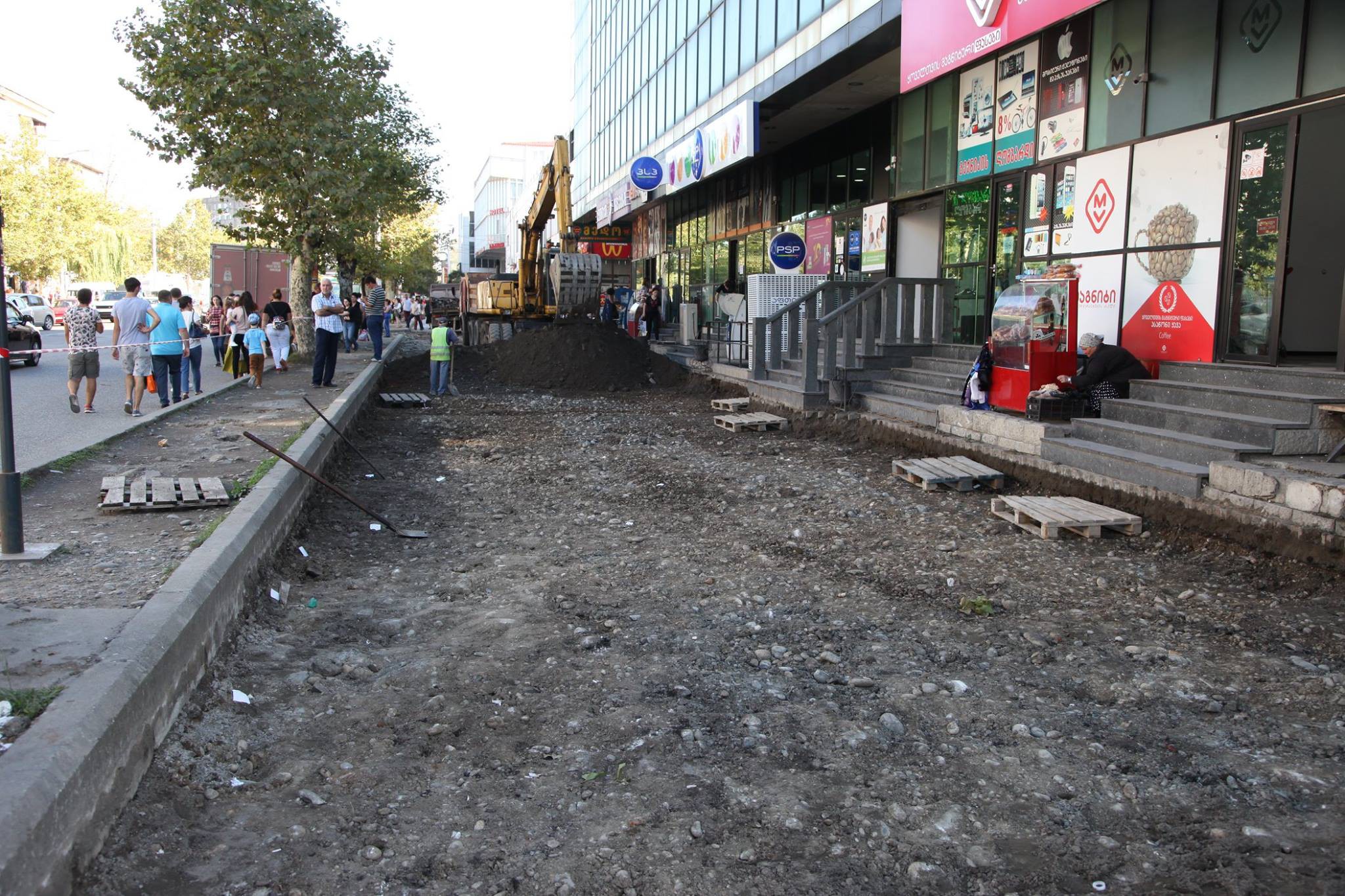 New asphalt will be laid in the vicinity of the bus station in Kutaisi