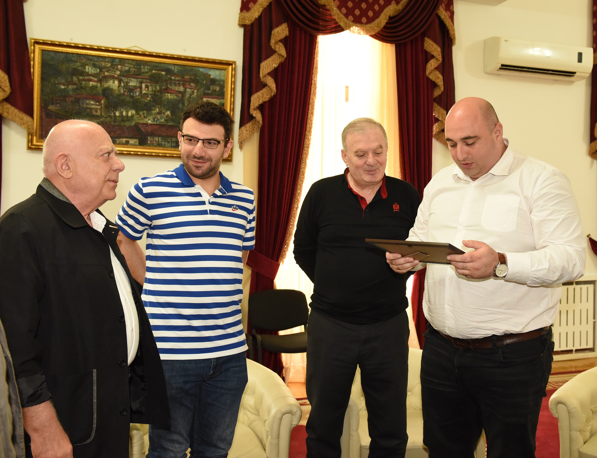 Meritorious doctor Lagi Gvetadze was awarded in Kutaisi City Hall