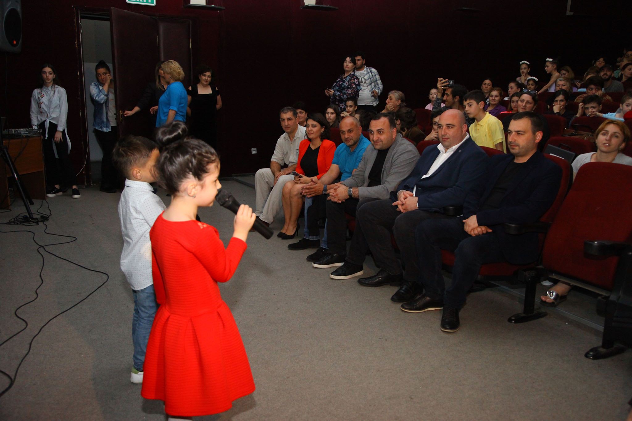 Mayor of Kutaisi Giorgi Tchighvaria and Vice Mayor Giorgi Iobashvili visited Kutaisi Youth Center