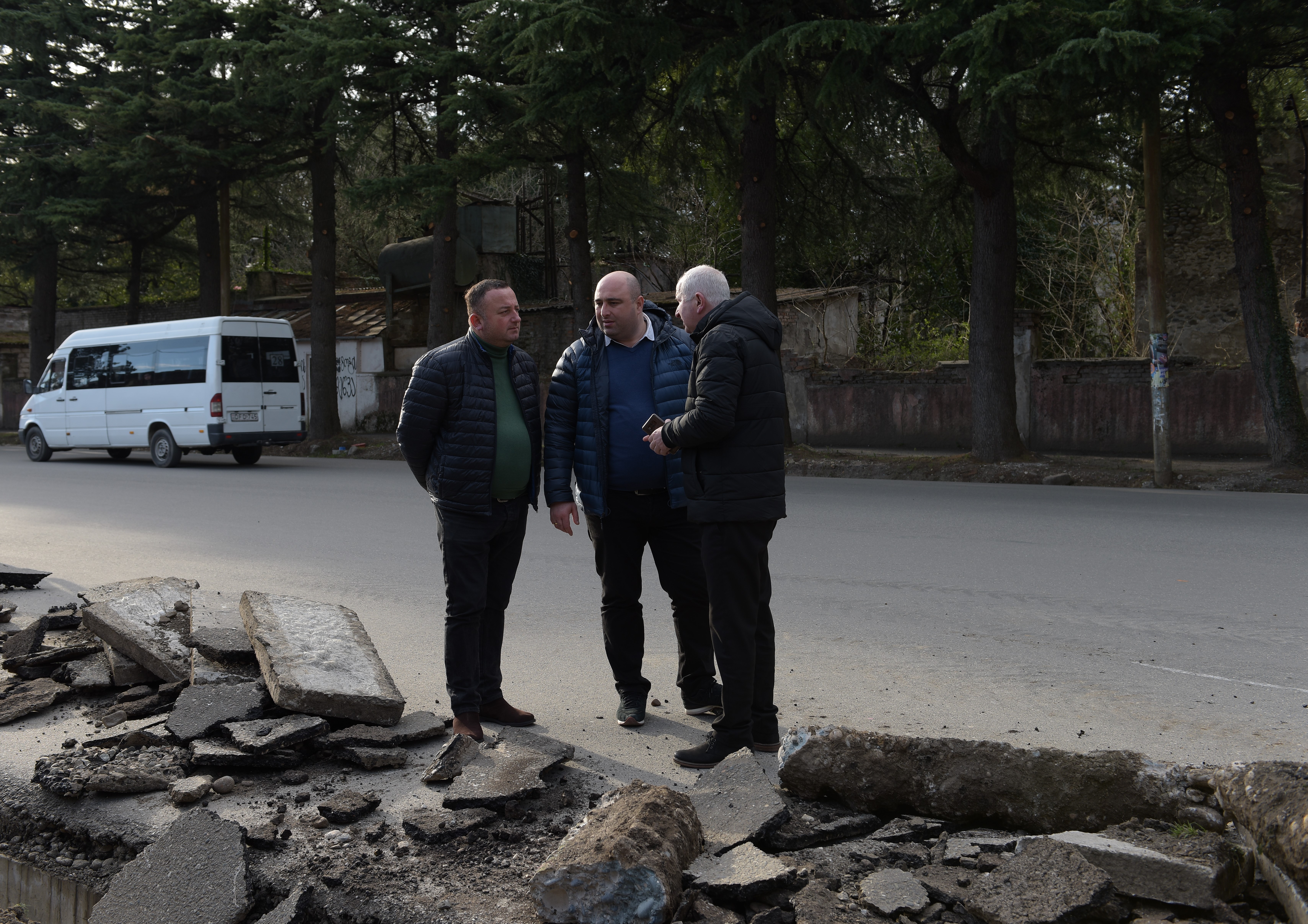 ქუთაისში რამდენიმე ქუჩის რეაბილიტაცია ერთდროულად მიმდინარეობს