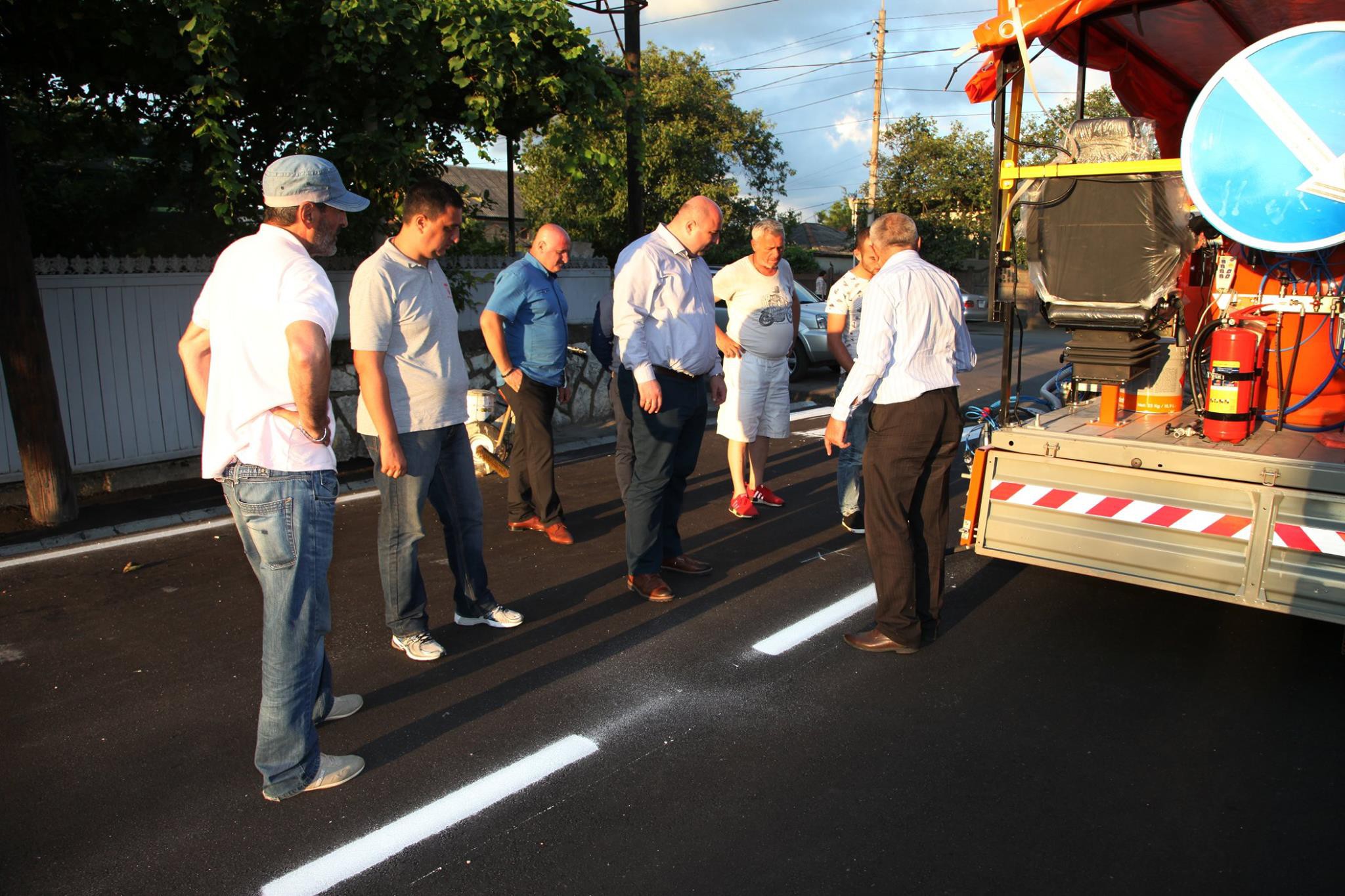 Road marking works have started in Kutaisi